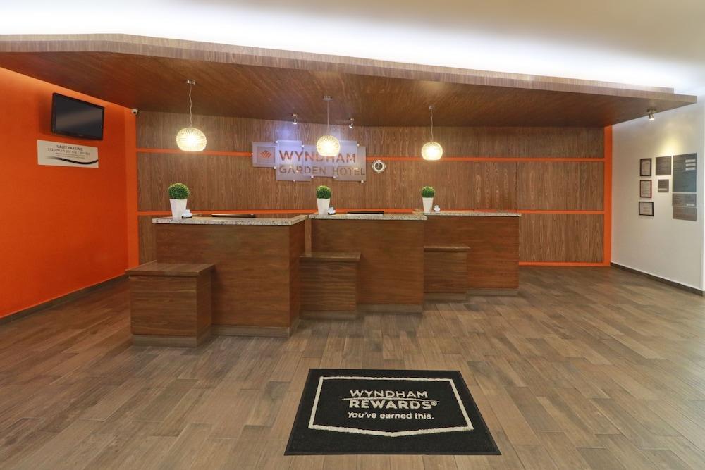 Hotel Wyndham Garden Guadalajara Acueducto Zapopan Esterno foto