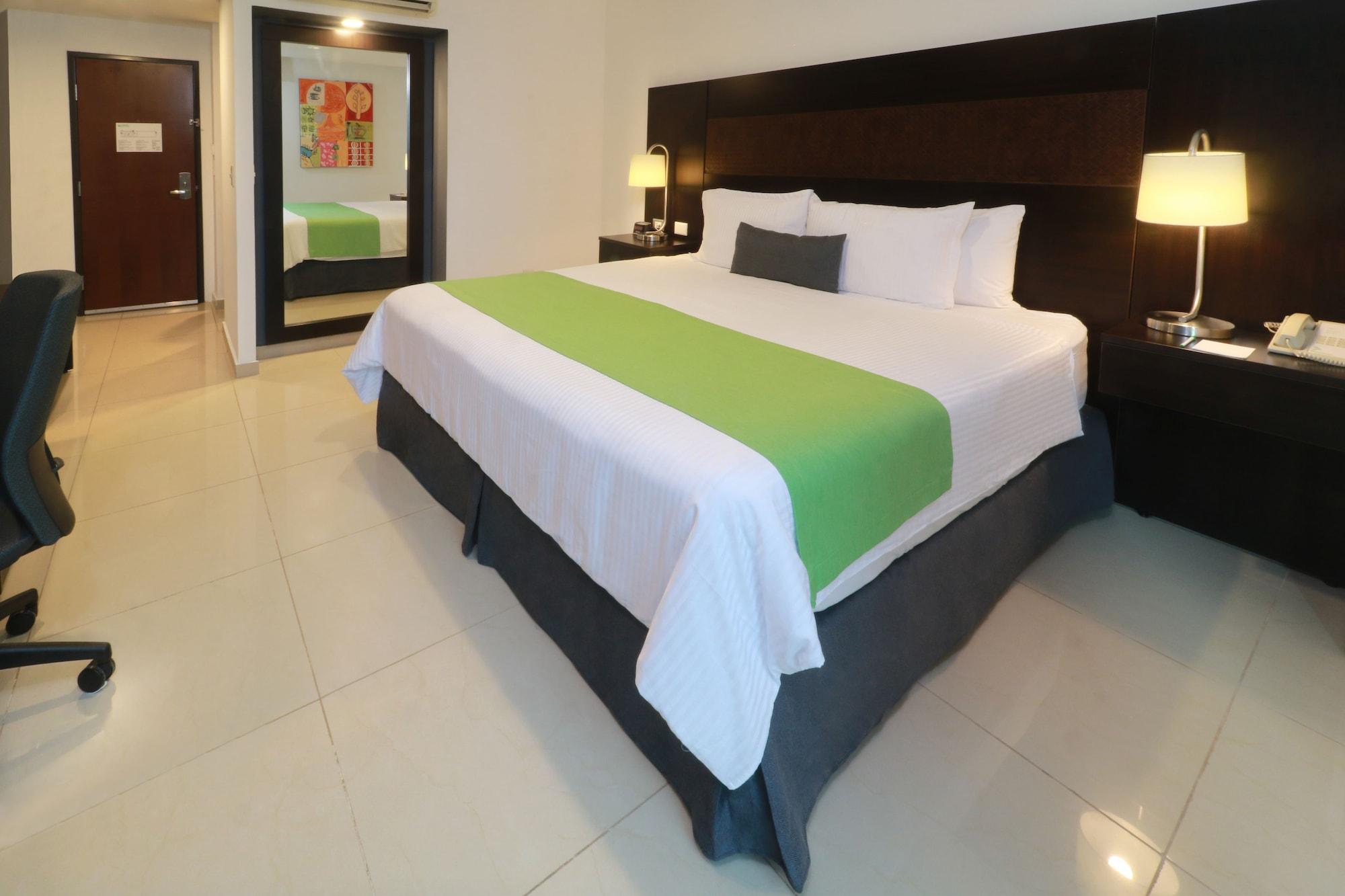 Hotel Wyndham Garden Guadalajara Acueducto Zapopan Esterno foto