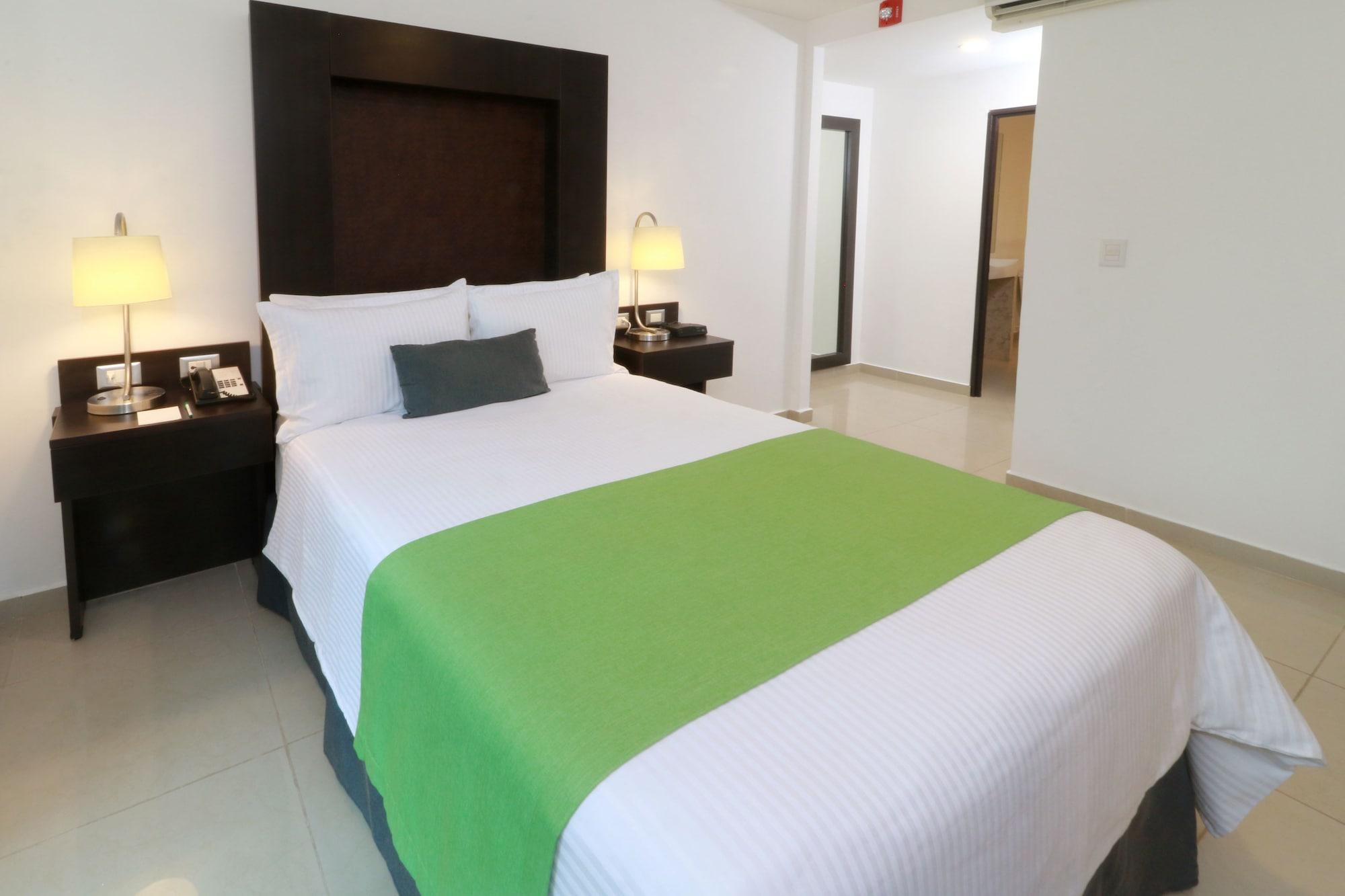 Hotel Wyndham Garden Guadalajara Acueducto Zapopan Esterno foto