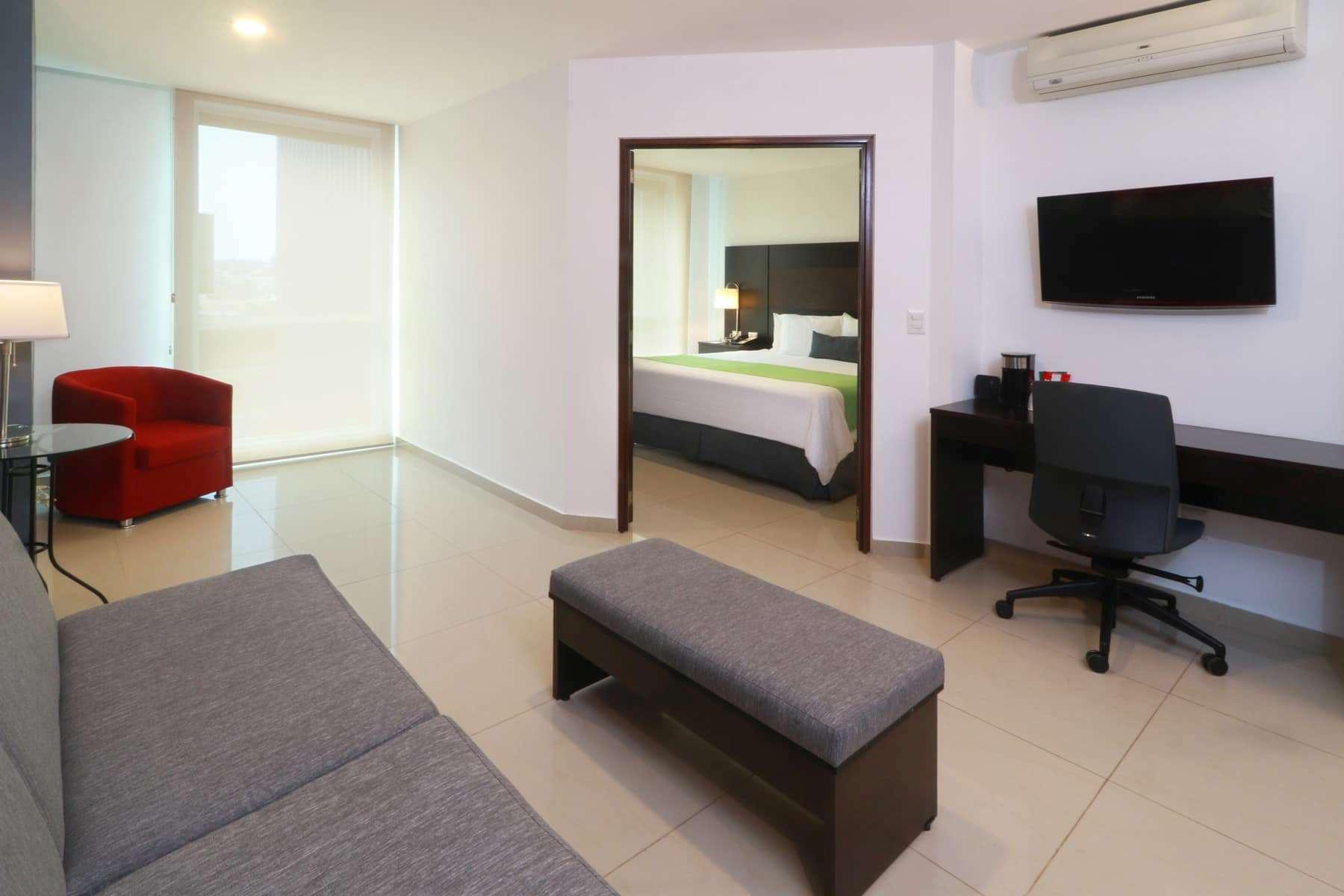 Hotel Wyndham Garden Guadalajara Acueducto Zapopan Esterno foto