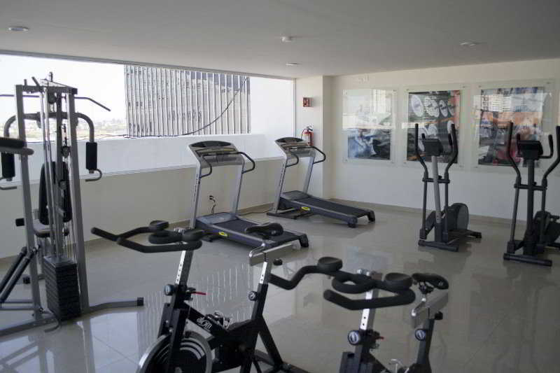 Hotel Wyndham Garden Guadalajara Acueducto Zapopan Esterno foto