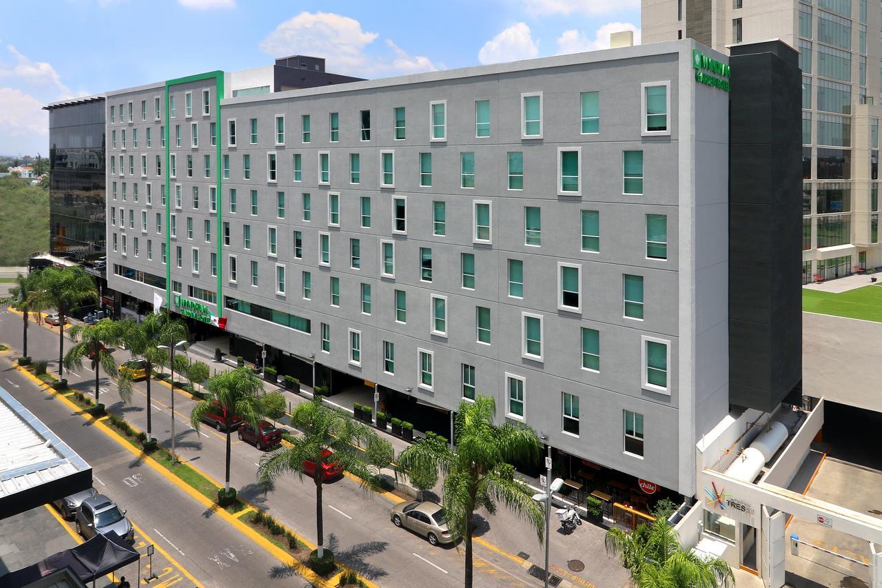 Hotel Wyndham Garden Guadalajara Acueducto Zapopan Esterno foto